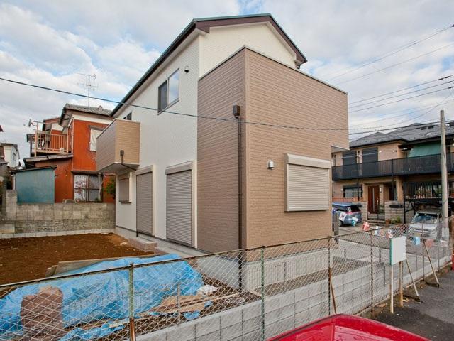 Local appearance photo. Local (12 May 2013) Shooting Appearance as seen from the garden direction