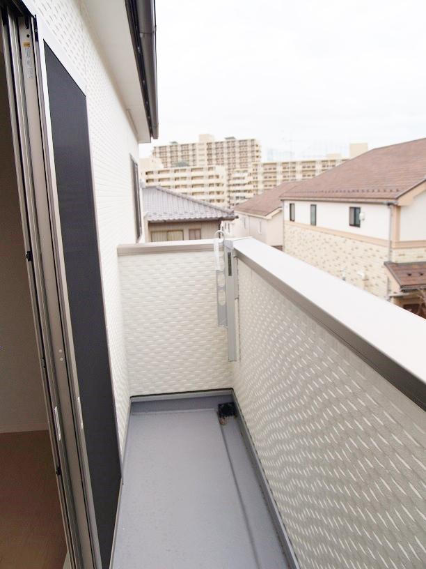 Balcony. Indoor (12 May 2013) Shooting