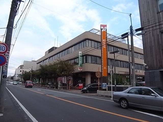 post office. 800m to Kashiwa post office (post office)