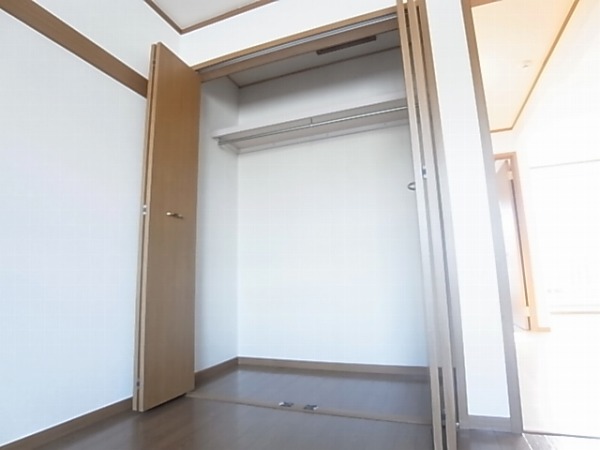 Receipt. Isomorphic room photo