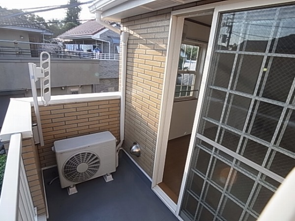 Balcony. Isomorphic room photo