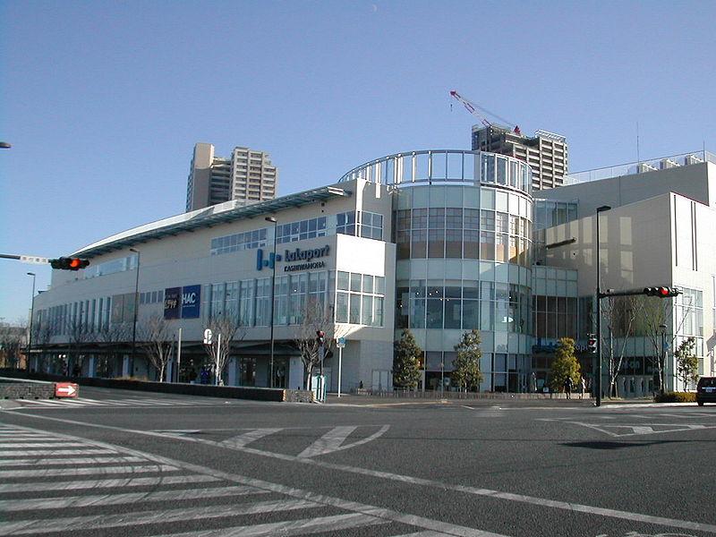 Shopping centre. LaLaport Kashiwanoha 800m to