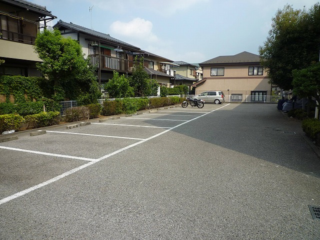 Parking lot