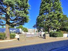 Primary school. Kashiwashiritsu fifth elementary school (elementary school) up to 60m