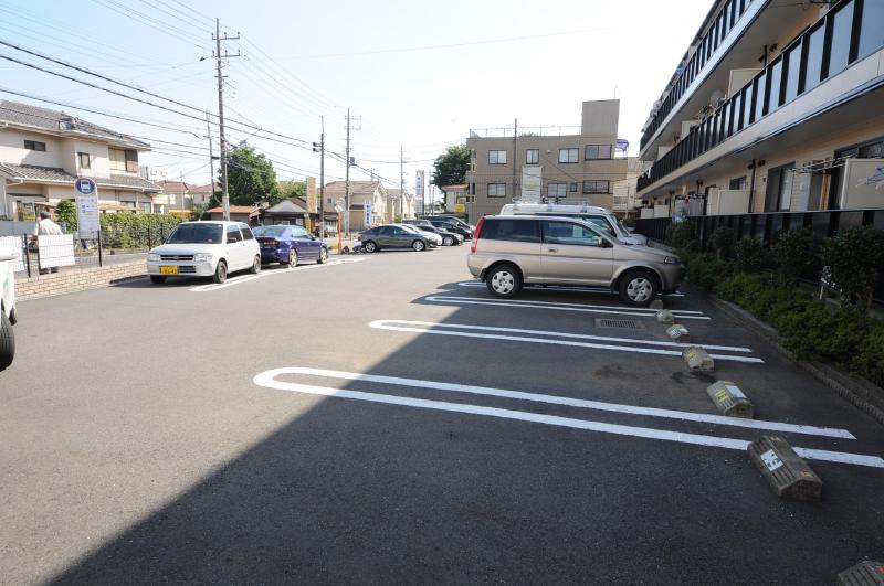 Parking lot
