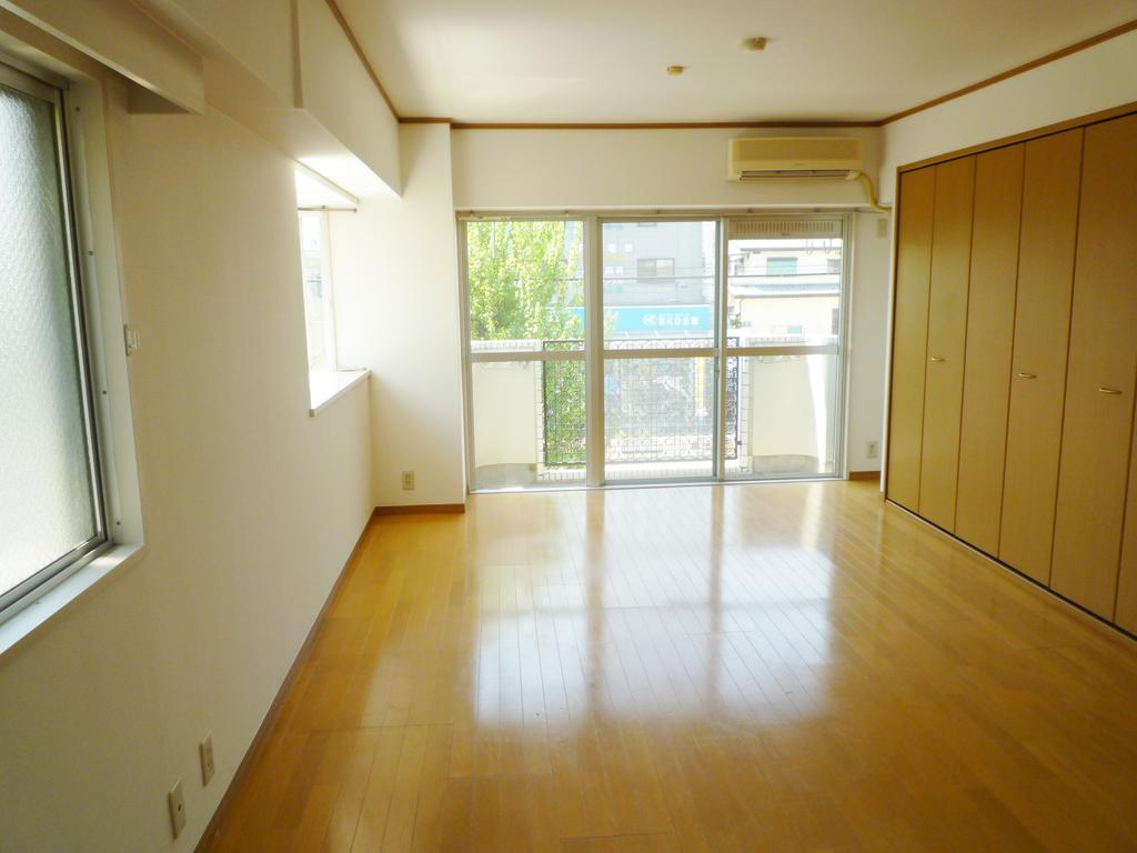 Living and room. LDK