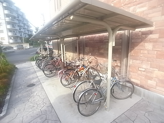 Other common areas. Bicycle Yes ・ Bike consultation.