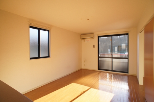 Living and room.  ※ It is a photograph of the other rooms.