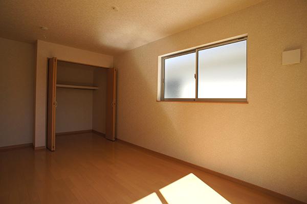 Non-living room. Building 2