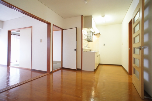 Living and room