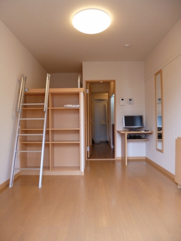 Living and room
