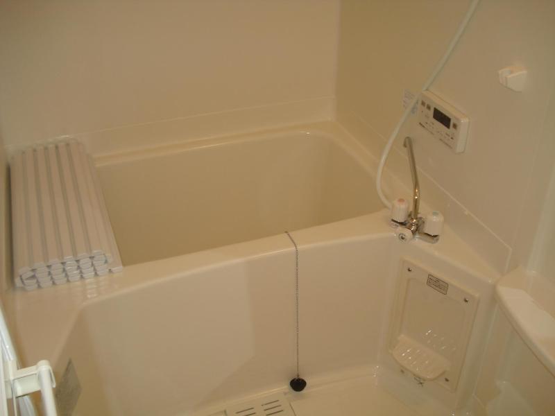Bath. Reheating function with bus