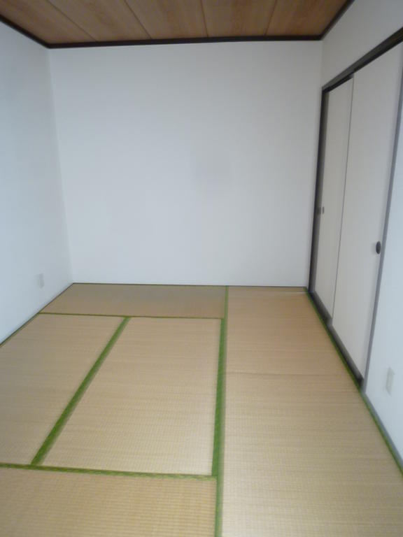 Other room space. Japanese style room