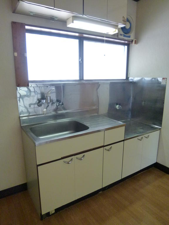 Kitchen. kitchen