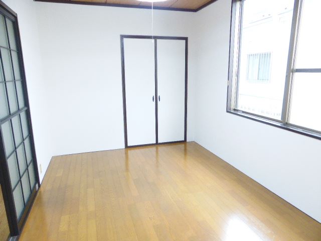 Living and room. room