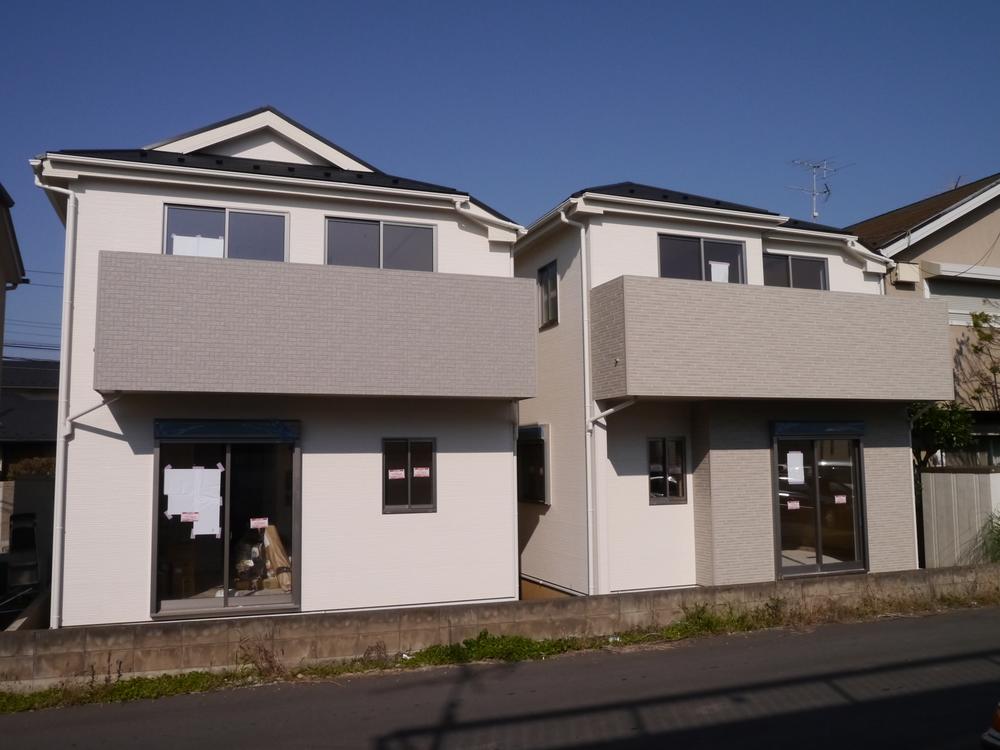 Local appearance photo. Local (November 17, 2013) taken from the Nantei side 1 ・ Building 2