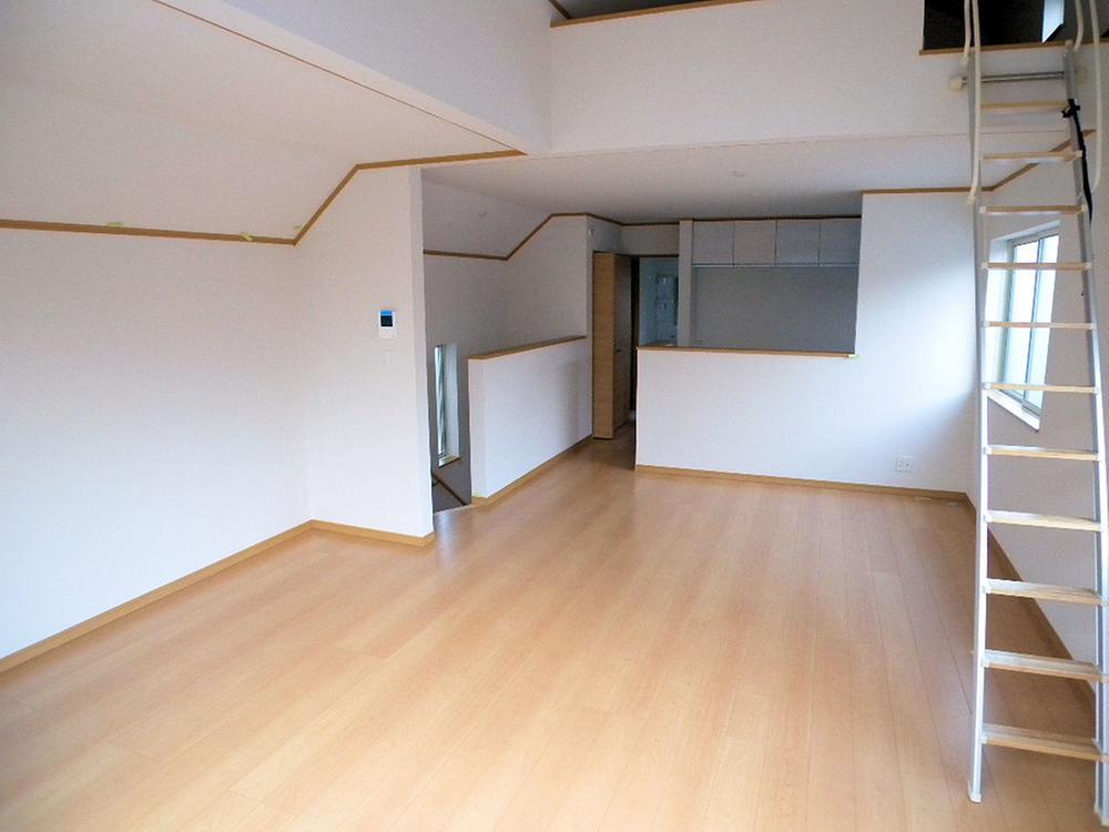 Living. Living photo (November 2013) Shooting