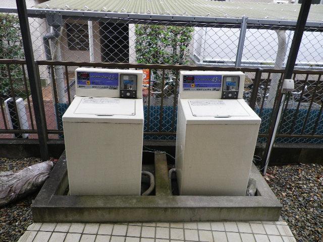 Other common areas. There everyone can use the washing machine