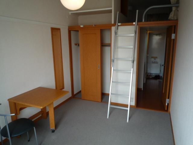 Other room space
