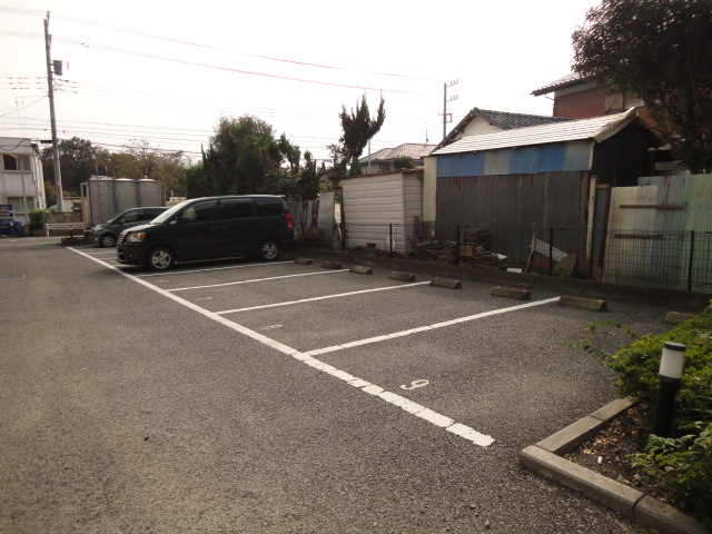 Parking lot. Since there is room in the space is parked easy