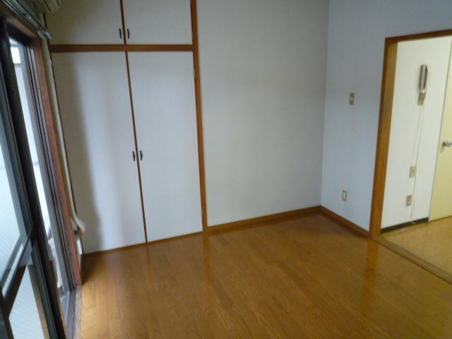 Other room space