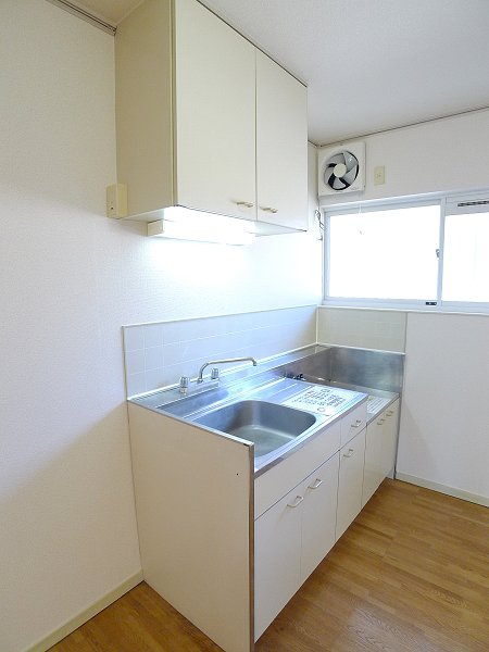 Kitchen. Gas stove installation Allowed