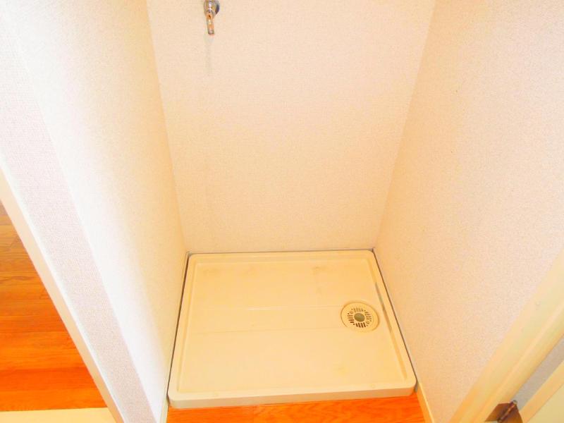 Other Equipment. Washing machine Storage