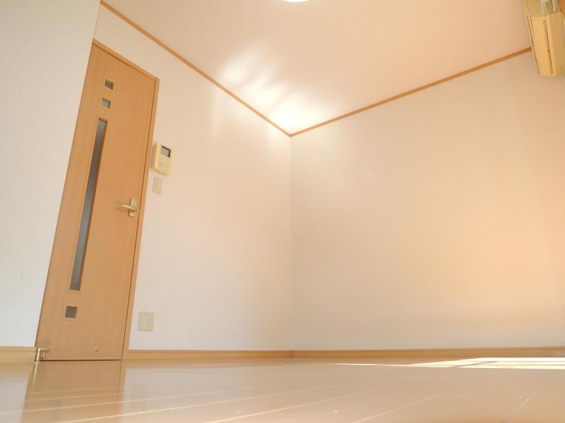 Living and room. Clean cloth