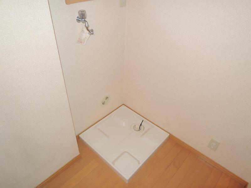 Other. There is storage room washing machine