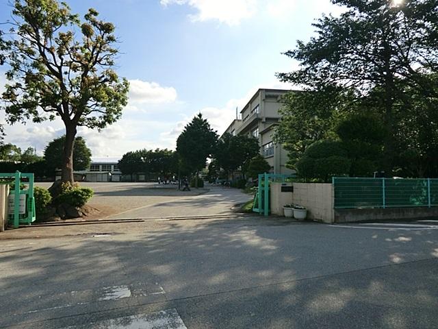 Primary school. Kashiwa TatsuKashiwa eighth elementary school