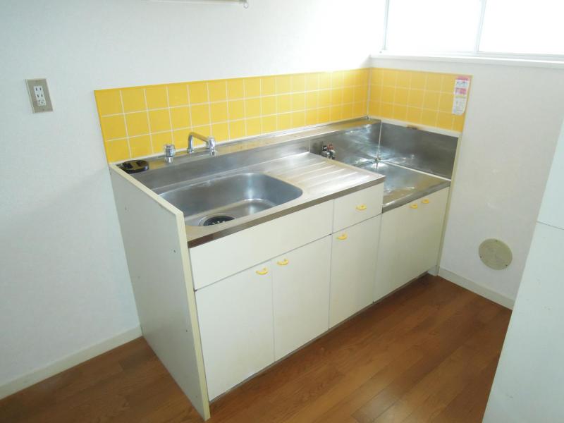 Kitchen. Use is easy to kitchen space. 