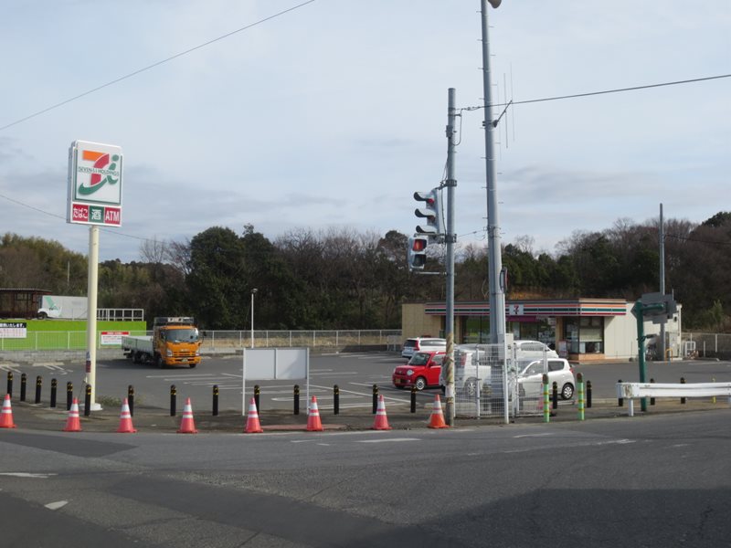 Convenience store. Seven-Eleven Shonan ShitaShimizu store up (convenience store) 1800m