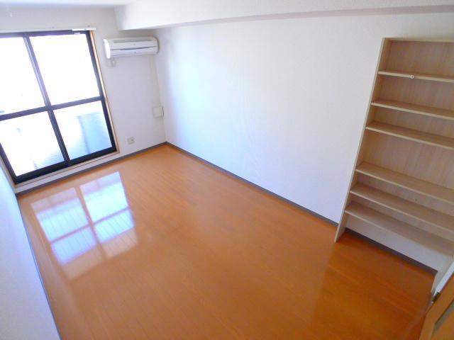 Other room space