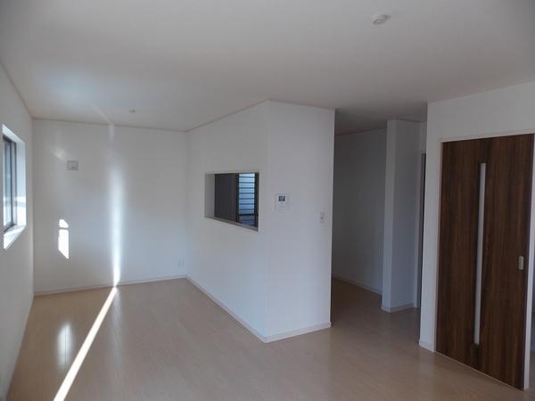 Living. Indoor (11 May 2013) Shooting