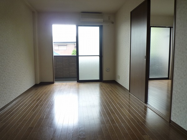 Living and room. Living