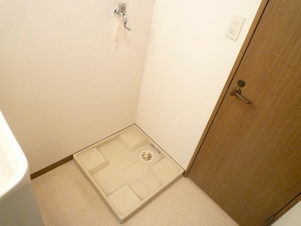 Other Equipment. There is storage room washing machine.