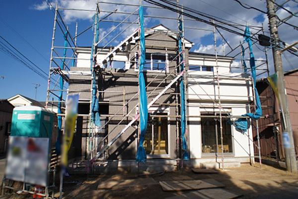 Local appearance photo. 1 Building