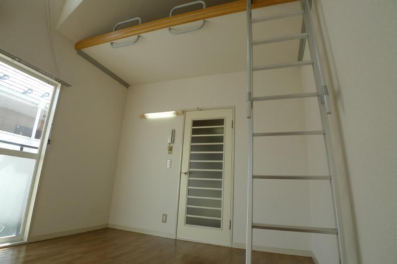 Other room space