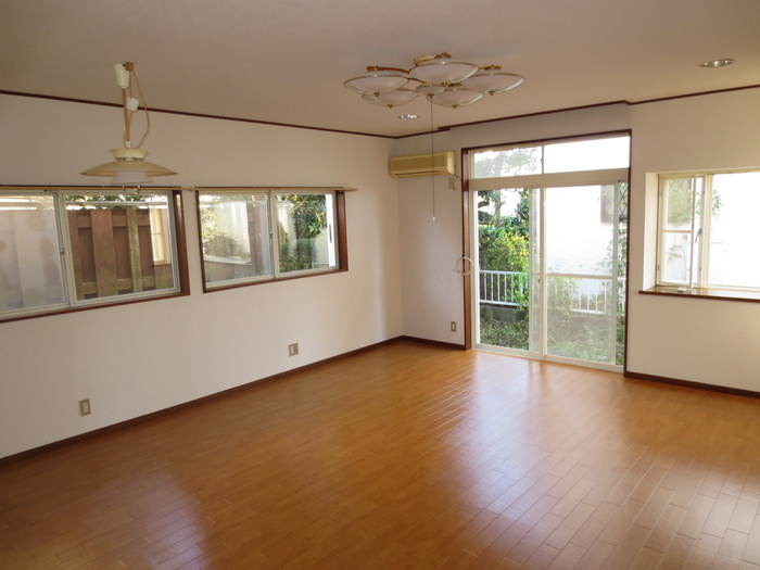 Living and room