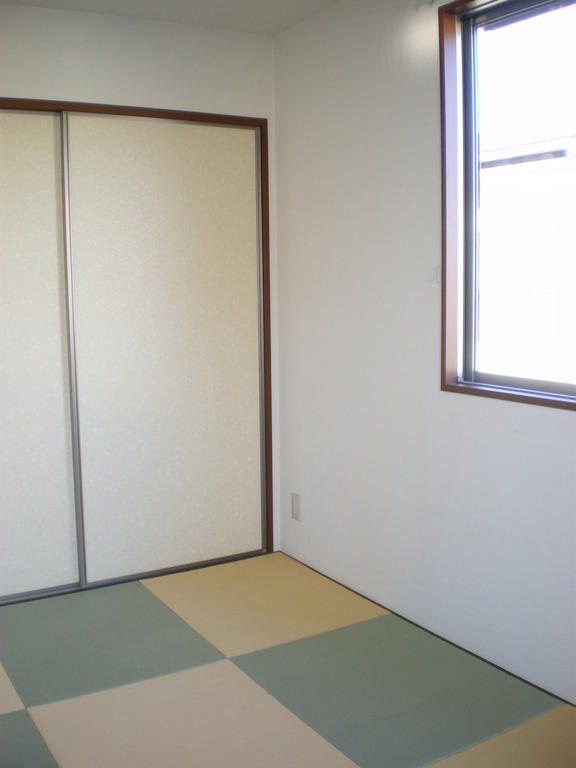 Other room space. Japanese style room