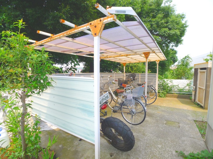 Other common areas. Bicycle-parking space