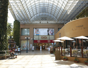 Other Environmental Photo. Such as even before the station "Marui" Sogo and Ito-Yokado of Kashiwa Station East Exit. A Familiar and about 8 minutes bicycle, Carry your feet feel free to be a little shopping.