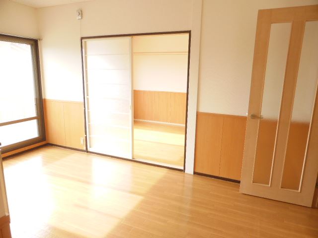 Living and room. Cupboard
