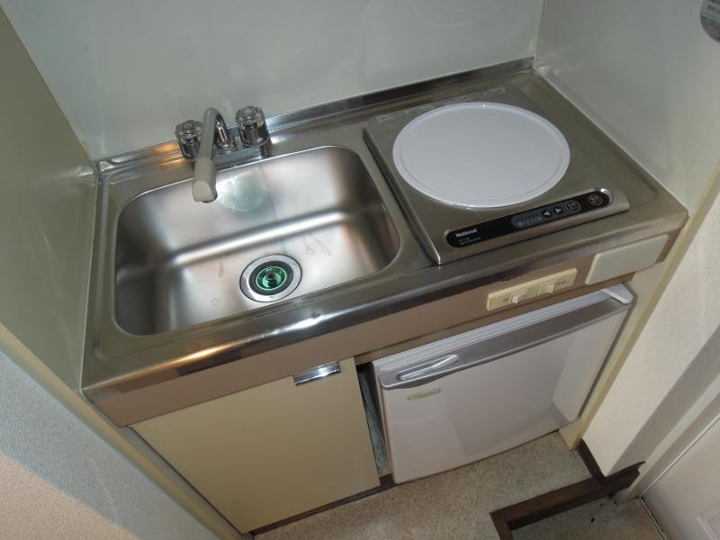 Kitchen. IH system kitchen ・ With a mini fridge