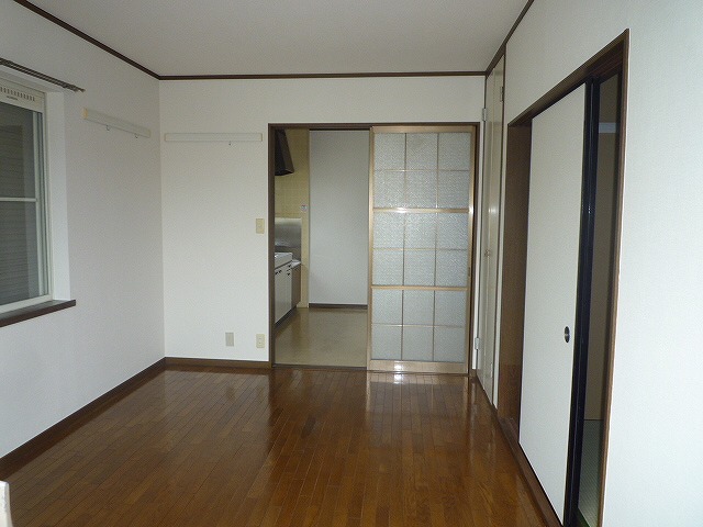 Living and room