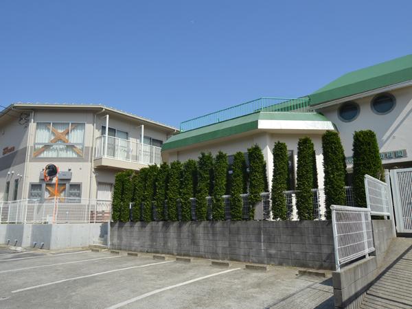 kindergarten ・ Nursery. 200m to Midori Kashiwa kindergarten (nursery school)