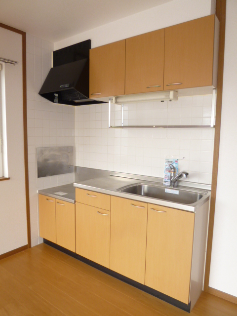 Kitchen. Gas stove can be installed