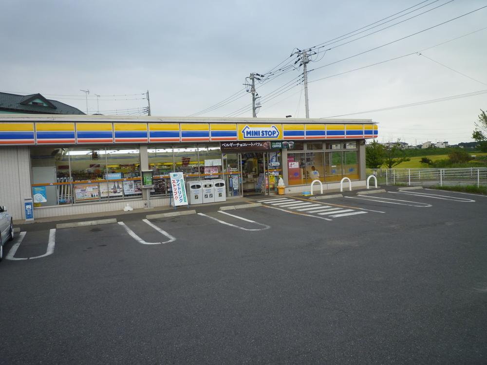Convenience store. MINISTOP 654m to Kashiwa Tega Mori entrance shop