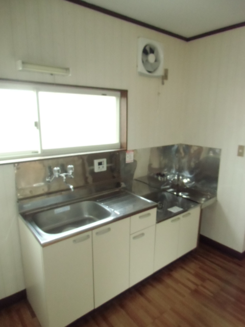 Kitchen. Window kitchen. Gas stove can be installed