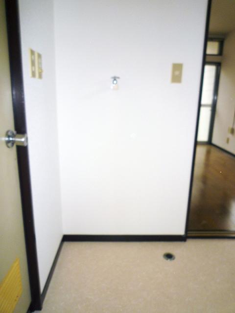 Other. Washing machine Storage